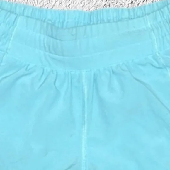 Lululemon Hotty Hot Low Rise Short - Picture 3 of 10